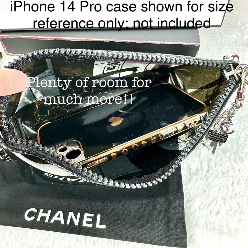 CHANEL Windows Clear and black pouch crossbody, fanny pack, bum bag! RARE! - Picture 15 of 15